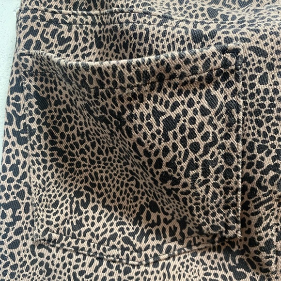 Spanx size medium animal print‎ jeggings - Picture 8 of 11